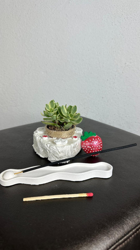 NuNu By Strawberry Serenity Mini Set Ekru