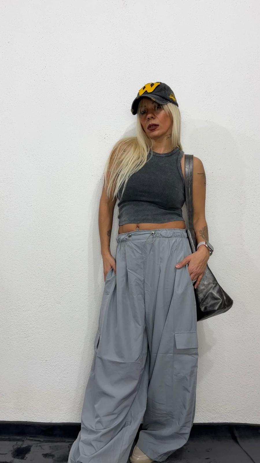 NuNu By Urban Wash Gri Fitilli Crop Atlet