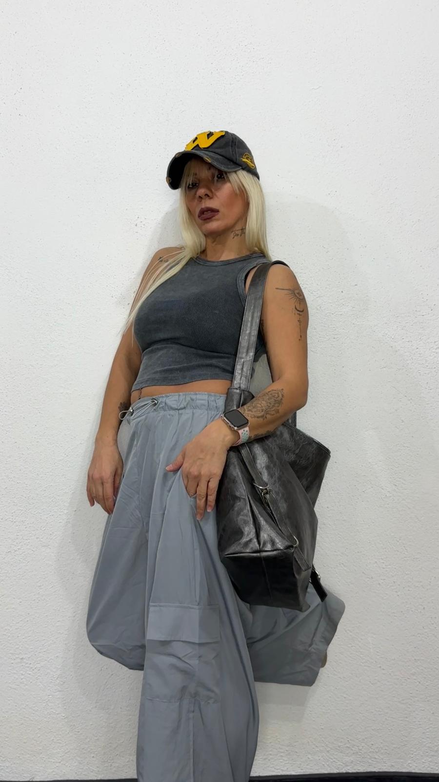 NuNu By Urban Wash Gri Fitilli Crop Atlet