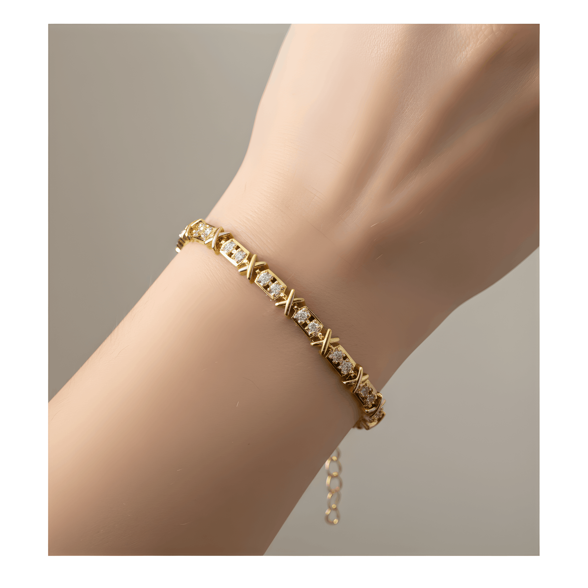 NuNu By XOX Detay Xuping Bileklik Gold