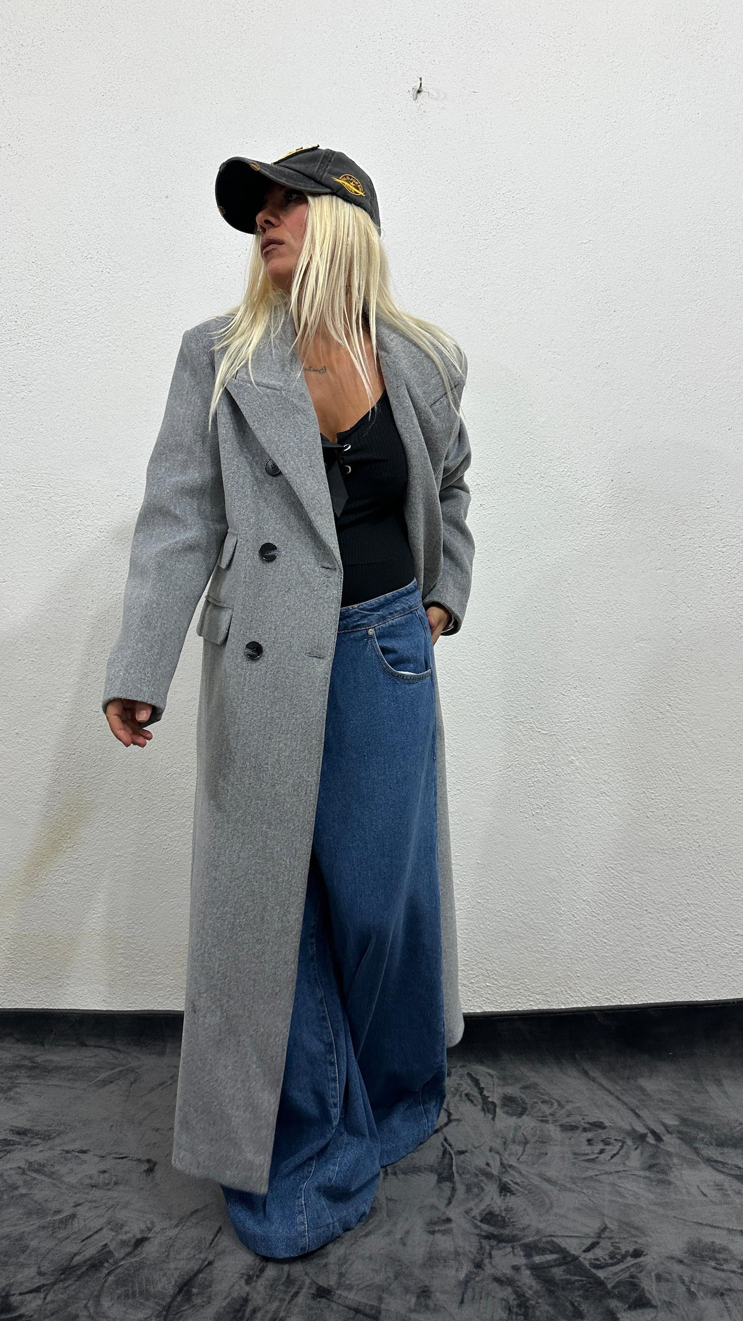 NuNu Koyu Gri Özel Dokulu Ultra Premium Kaşe Kaban