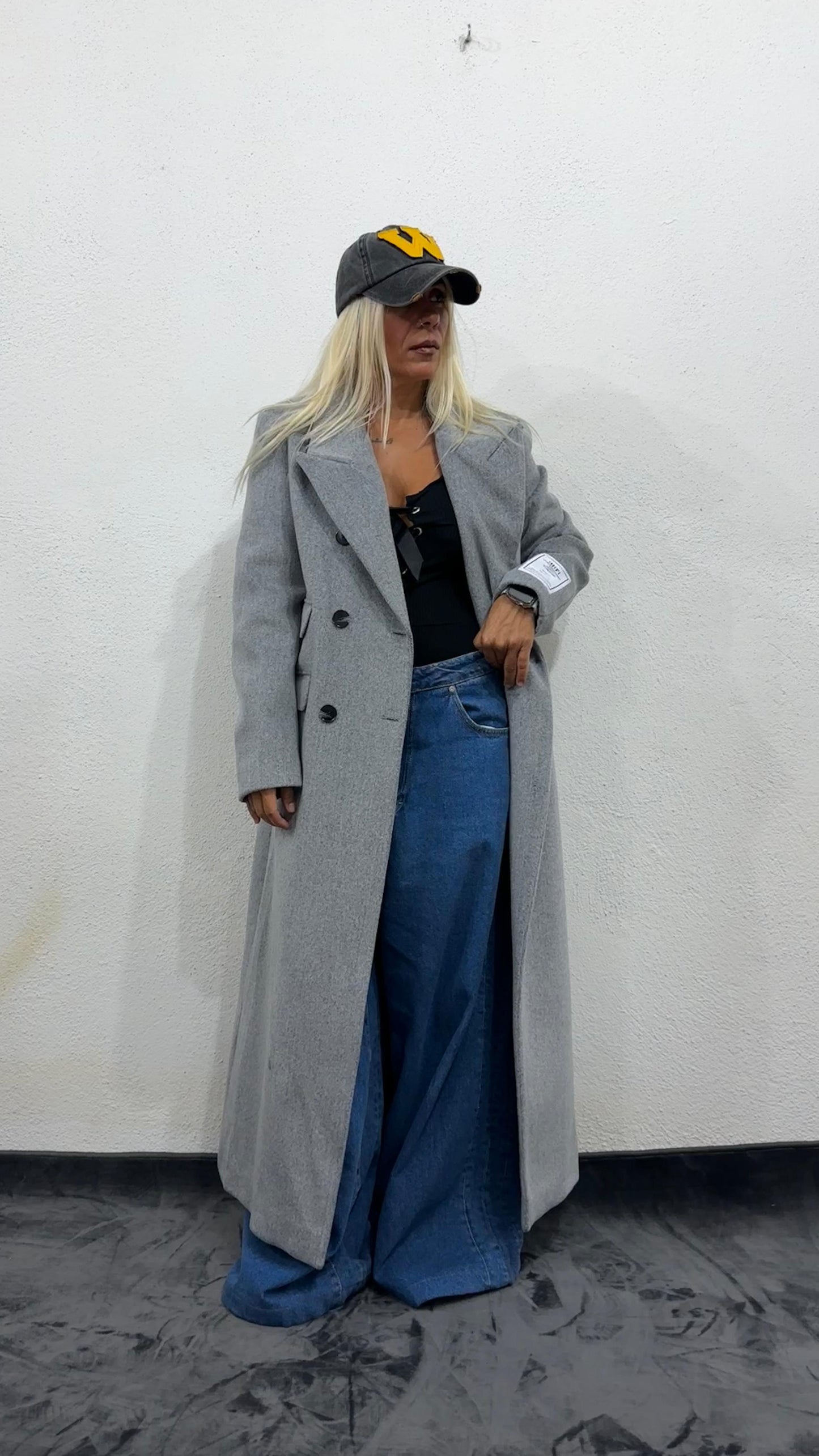 NuNu Koyu Gri Özel Dokulu Ultra Premium Kaşe Kaban