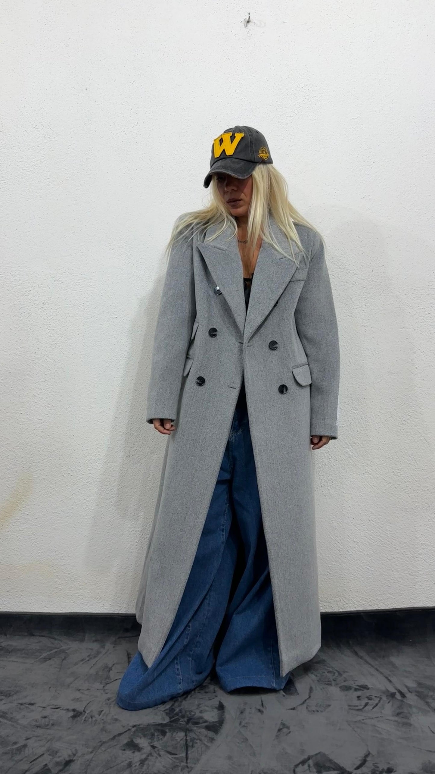 NuNu Koyu Gri Özel Dokulu Ultra Premium Kaşe Kaban