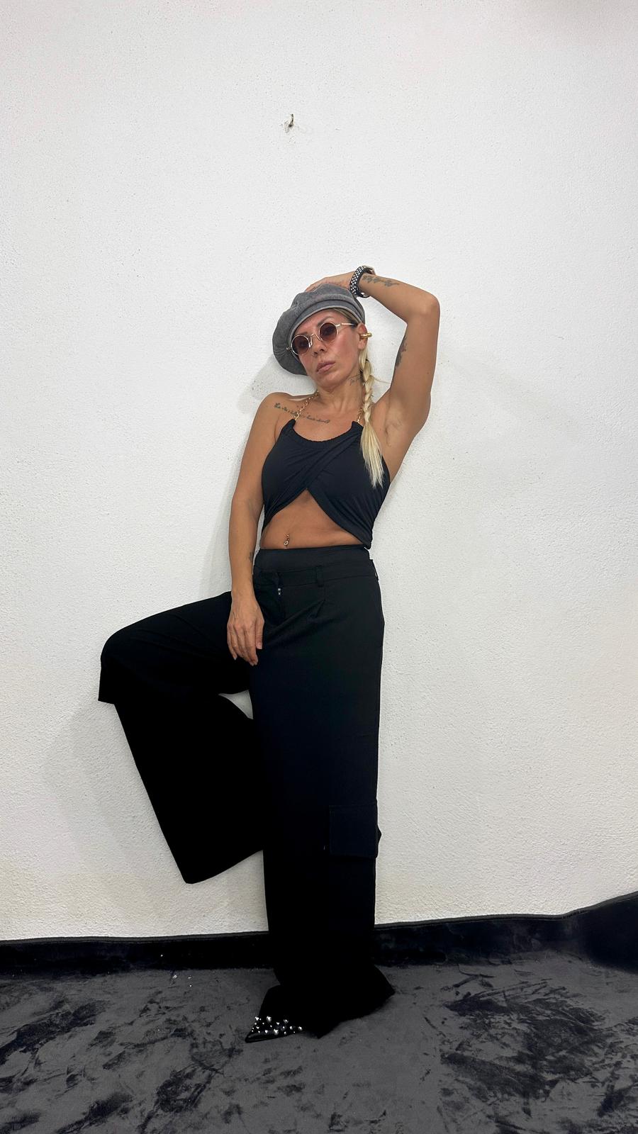 Lady’S Siyah Zincir Detay Body Suit Bluz