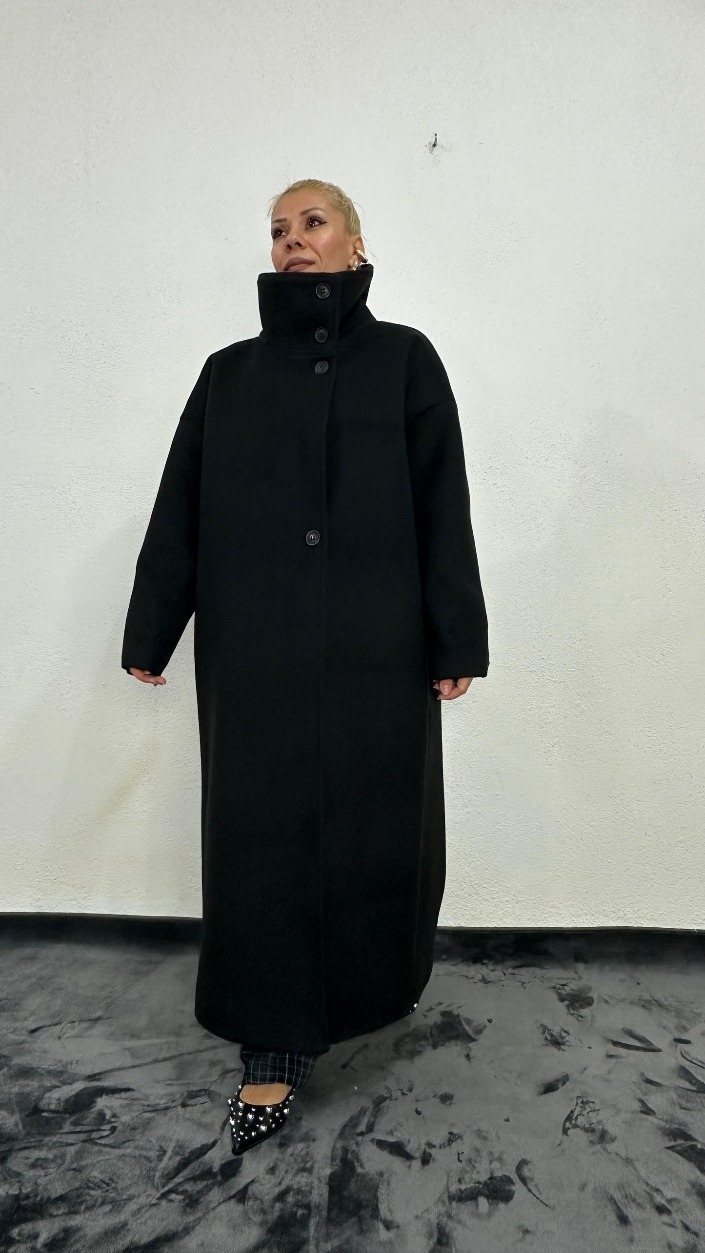 NuNu By Siyah Dik Yaka Oversize Kaşe Kaban