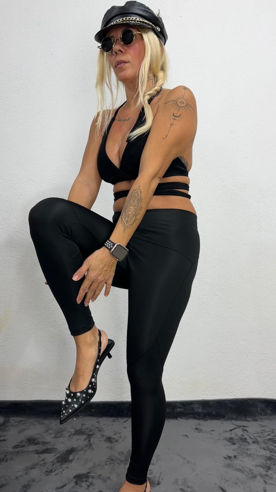 NuNu By CurveLift Yüksek Bel Siyah Tayt