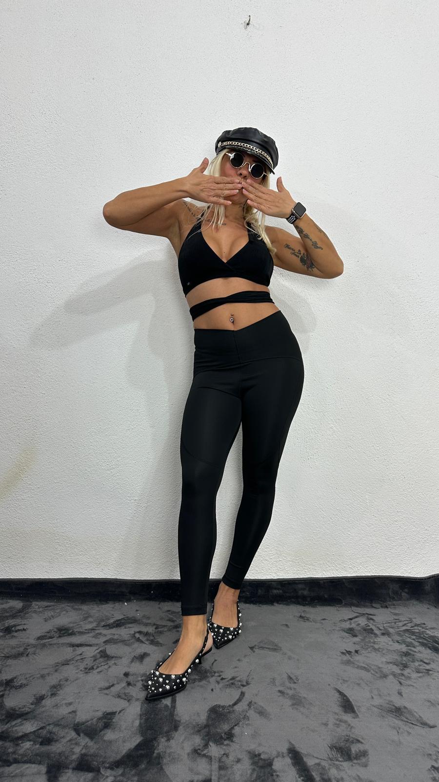 NuNu By CurveLift Yüksek Bel Siyah Tayt